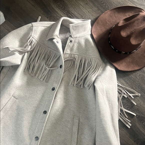 Fringe Detail Light Gray Women's button down jacket - Picture 5 of 5